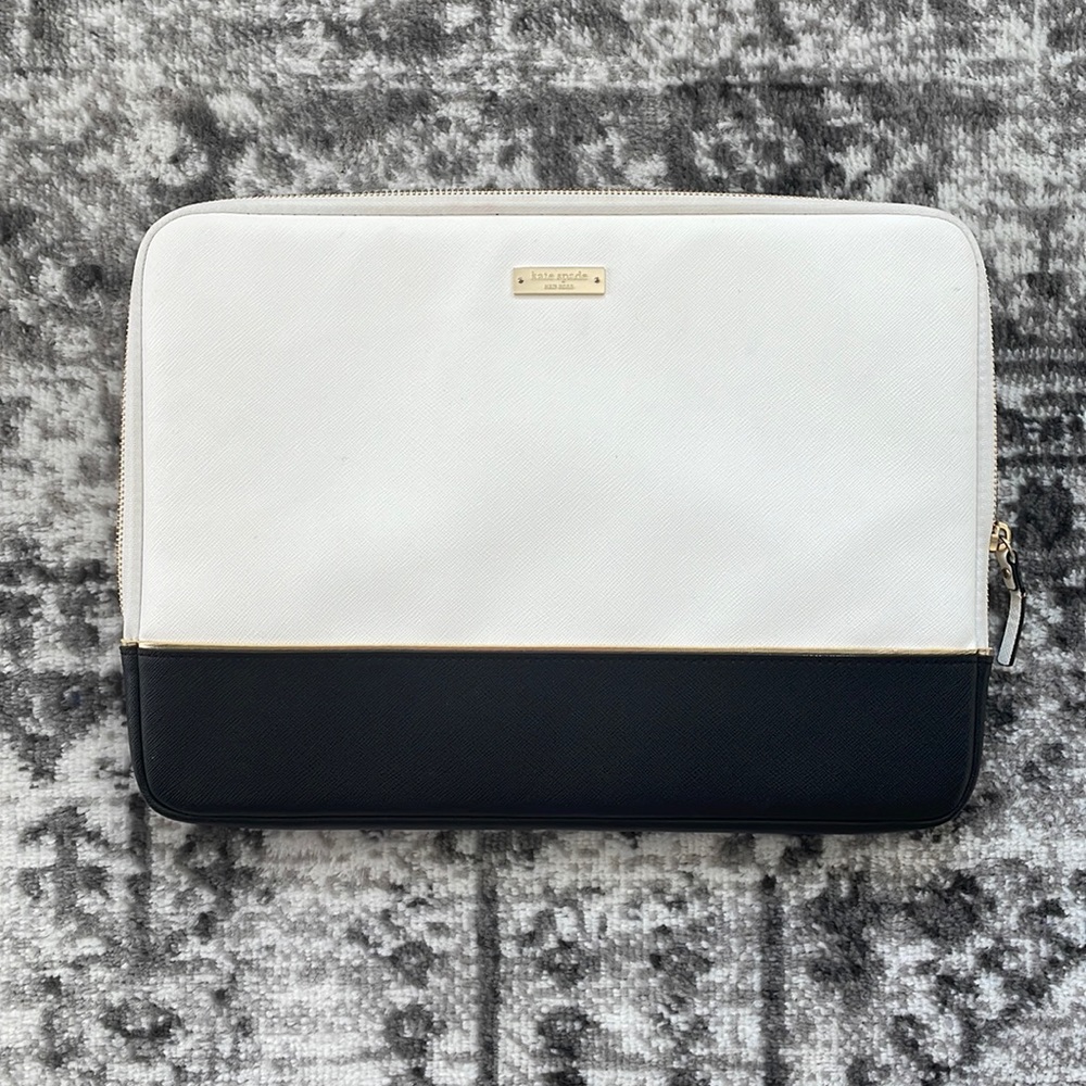 Kate spade laptop case/sleeve